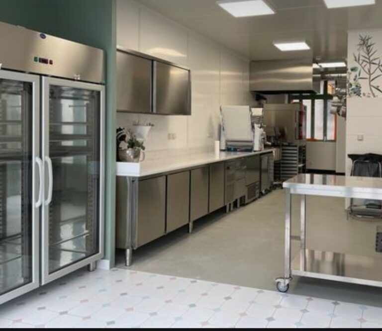 16 - Commercial Kitchen Design Build 2